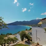 Dionysos Hotel